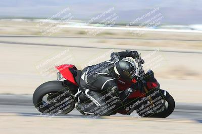 media/Oct-26-2025-Race Pace (Sun) [[c1447ca738]]/Verified/1-Turn 9 Inside (930am)/